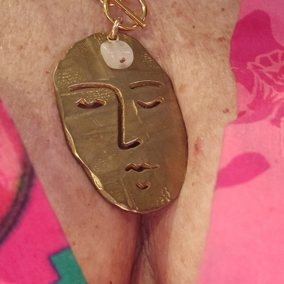 Taylor & Tessier Wailea gold necklace - Picture 11 of 12